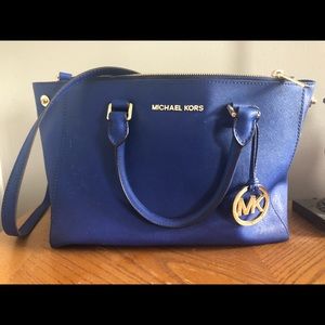 MICHAEL Michael Kors Sutton Medium Satchel